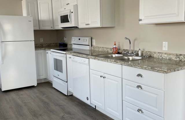 208 East Pine Street photos photos