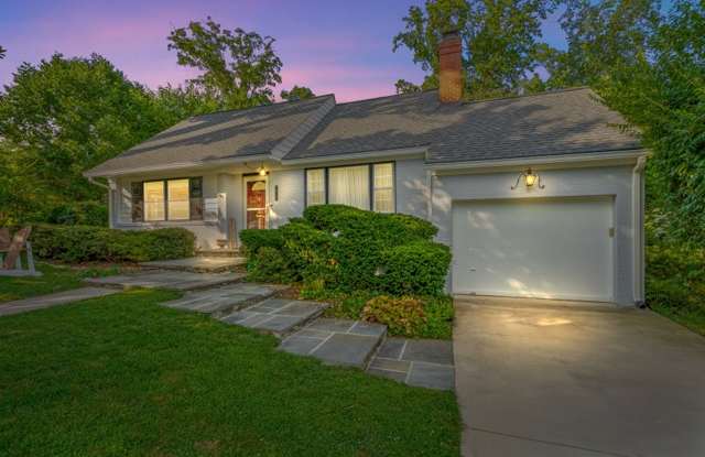 2913 Old Dominion Blvd - 2913 Old Dominion Boulevard, Alexandria, VA 22305