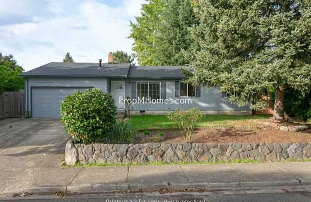 Quaint Ranch Style Home with Fenced Yard! photos photos