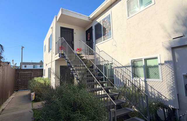 Charming University Heights Residence in a Quiet Community Setting photos photos