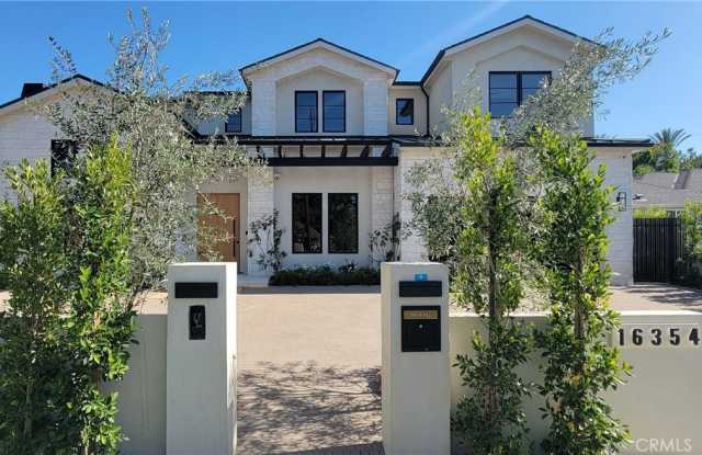16354 Moorpark photos photos