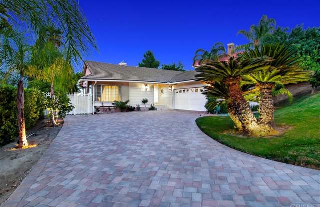 4724 Monarca Drive - 4724 Monarca Drive, Los Angeles, CA 91356