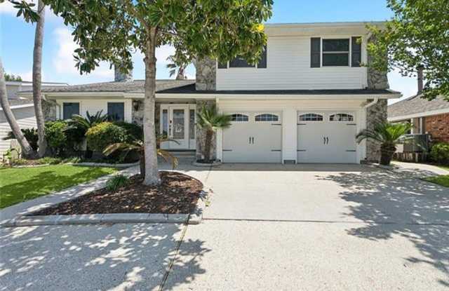 Beautiful Water Front Home photos photos