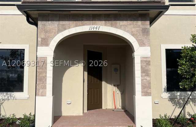11447 W 34th Ct Gallery 4