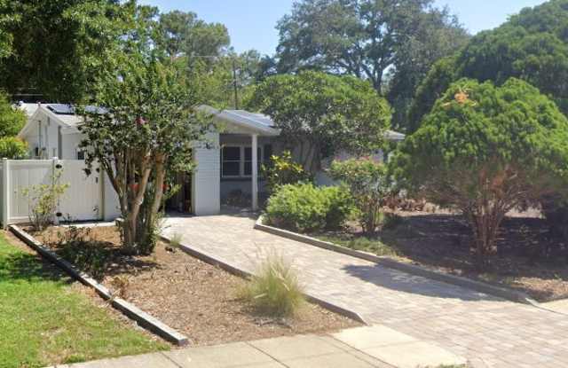 5301 13th Avenue North - 5301 13th Avenue North, St. Petersburg, FL 33710