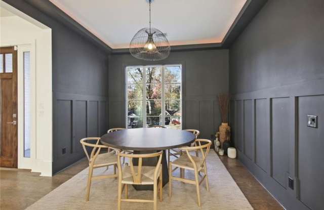 3041 Parkridge Drive NE Gallery 3