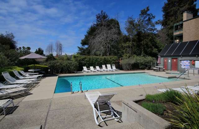 Prime Central Location / Available NOW!!! photos photos