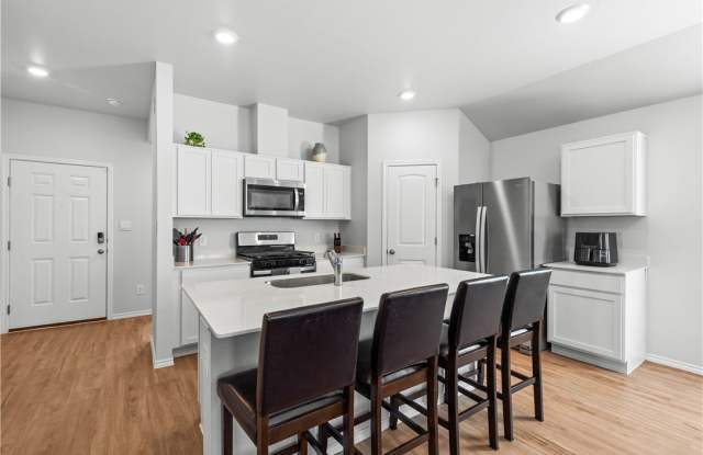 7702 Spiderman Drive Gallery 3