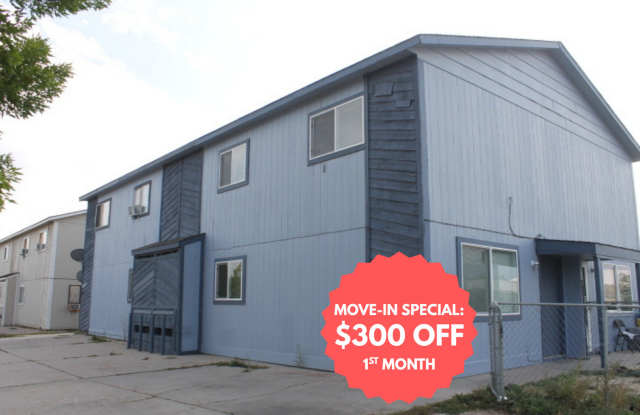 * MOVE IN SPECIAL: $300 OFF 1st MONTH'S RENT* Spacious 2BD/1BA unit FOR RENT on Provincial Dr Gallery 1