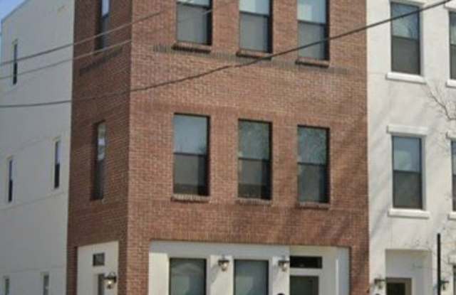 130 N SWISS Gallery 1