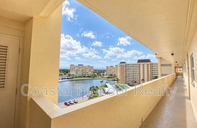 4750 Cove Circle Gallery 1