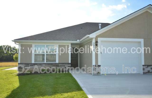 20927 E 8th St S photos photos