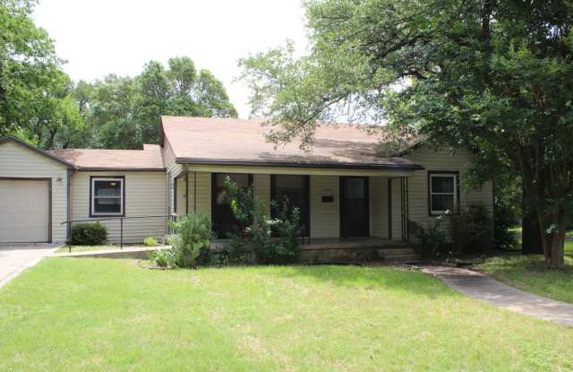 CUTE HOME IN CENTRAL BELTON photos photos CUTE HOME IN CENTRAL BELTON photos photos