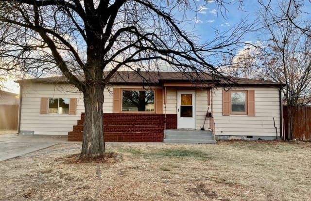 1007 33 Avenue - 1007 33rd Avenue, Greeley, CO 80634