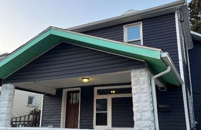 254 E 30TH Street photos photos