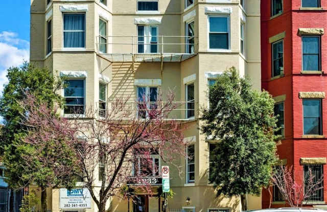 Bright Modern 1 bedroom Condo in DuPont steps to Adams Morgan! - 1933 18th Street Northwest, Washington, DC 20009