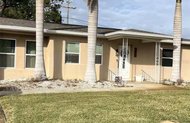 5571 47TH AVENUE N photos photos