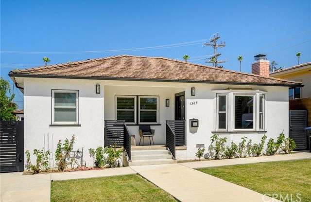 1365 Winchester Avenue Gallery 1