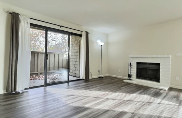 5701 Makati CircleUnit D - 5701 Makati Circle, San Jose, CA 95123