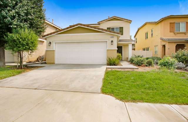 Welcome to Your Perfect 3 Bedroom, 2.5 Bath Home in Beaumont, California! - 1335 Comfrey Leaf Drive, Beaumont, CA 92223