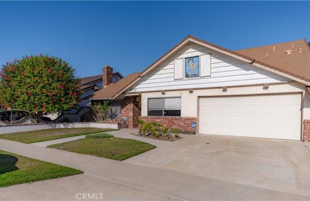 8951 Gleneagles Circle Gallery 2