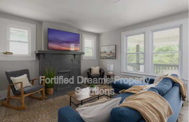 913 Hutton St photos photos