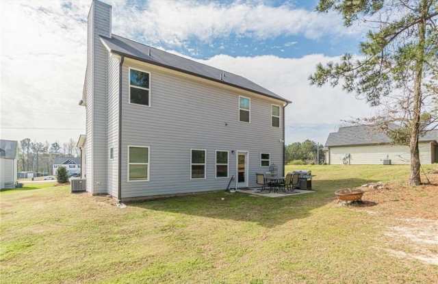 123 Mulberry Drive Gallery 4