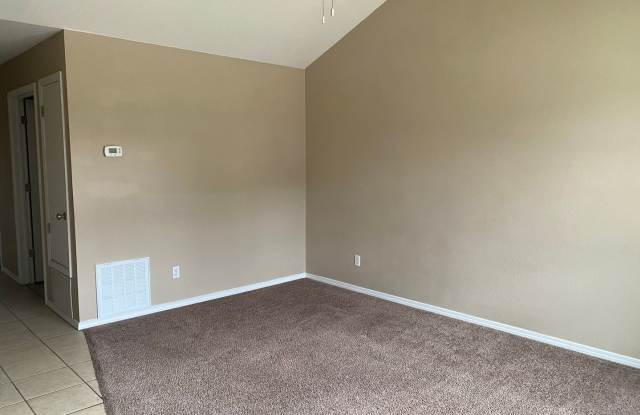 3 Bedroom 2 Bath Duplex photos photos