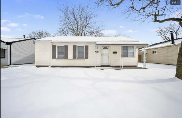 COMING SOON! Charming 3-Bed Home in Roseville with Modern Upgrades photos photos