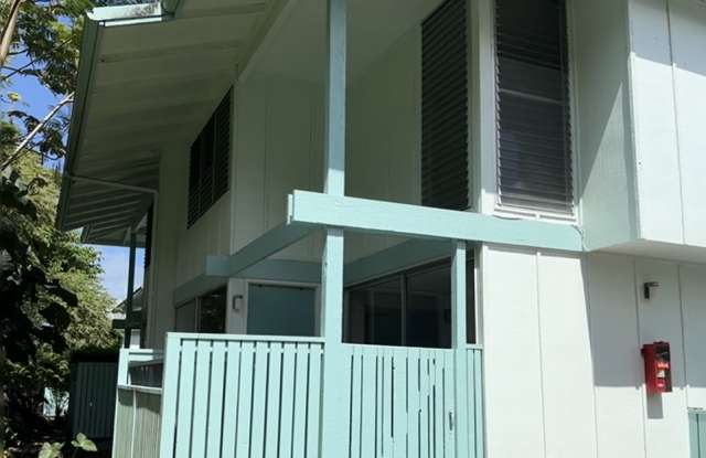 Wailuku Park Townhome Gallery 1