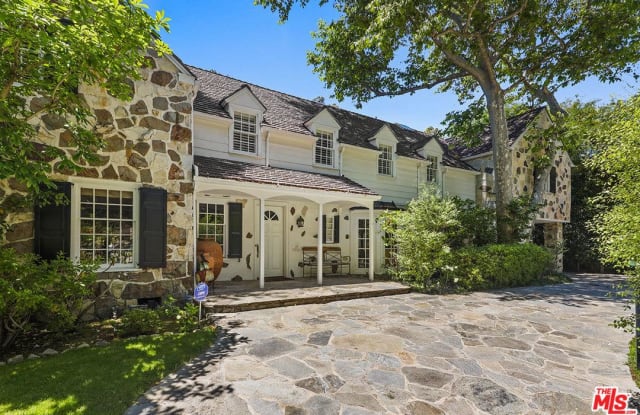 1245 COLDWATER CANYON Drive - 1245 Coldwater Canyon Drive, Beverly Hills, CA 90210