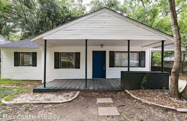 4054 Cresthaven Rd - 4054 Cresthaven Road, Mobile, AL 36609