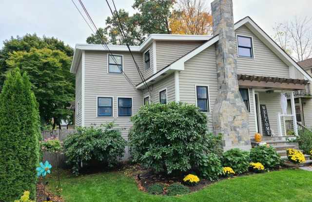 ***Please Respond Directly to the Online Listing, Calls May Not Be Returned*** - 25 Burdette Avenue, Framingham, MA 01702