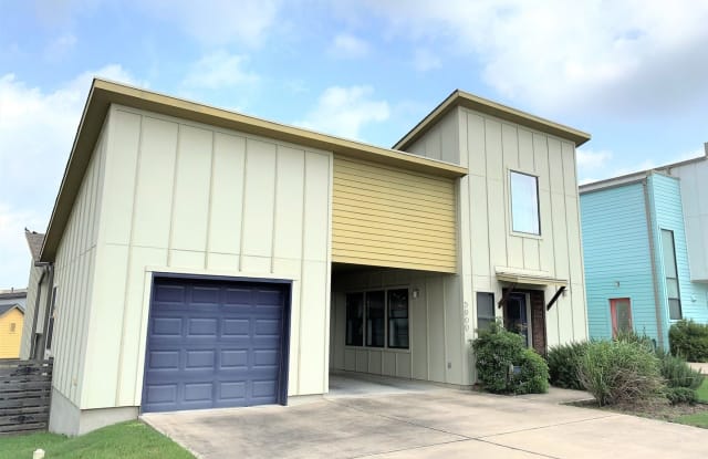 5900 Toscana Ave - 5900 Toscana Ave, Austin, TX 78724