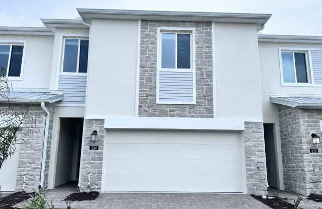 334 BOGEY DRIVE - 334 Bogey Drive, Four Corners, FL 34747 334 BOGEY DRIVE - 334 Bogey Drive, Four Corners, FL 34747