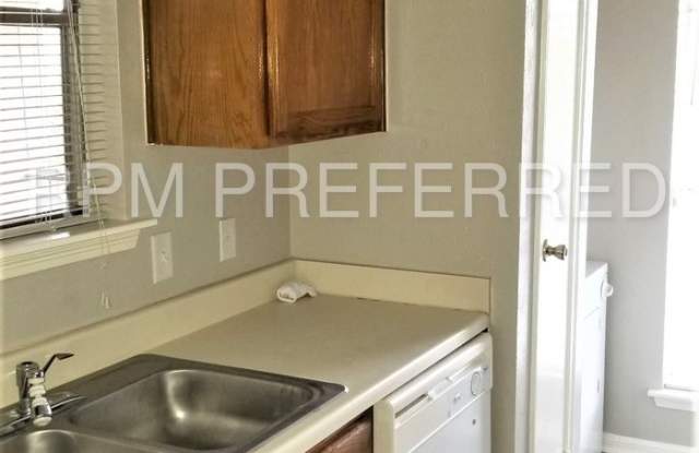 3770 Loverswood Drive Gallery 4