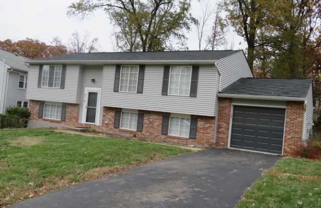 216 GOLD THORN WAY - 216 Goldthorn Way, Sterling, VA 20164