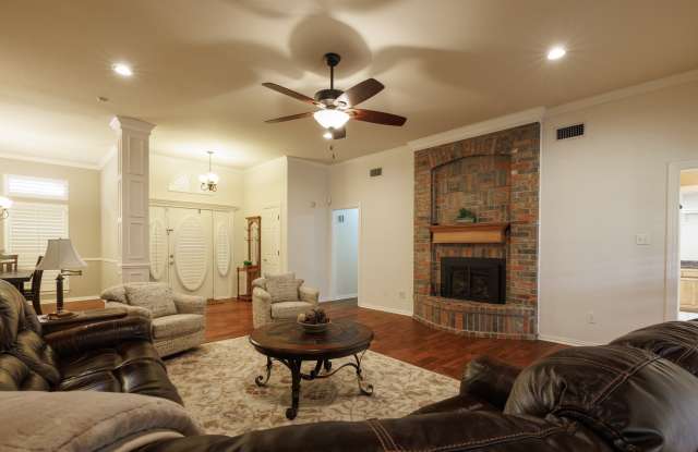 3726 Pensacola Drive Gallery 4