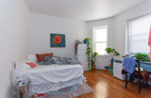 4 BED RIGHT IN ALLSTON photos photos