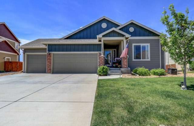 Executive Home in Liberty Ranch! - 13551 Wrangler Way, Mead, CO 80542