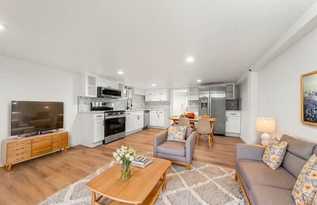 946 N 79th St photos photos 946 N 79th St photos photos