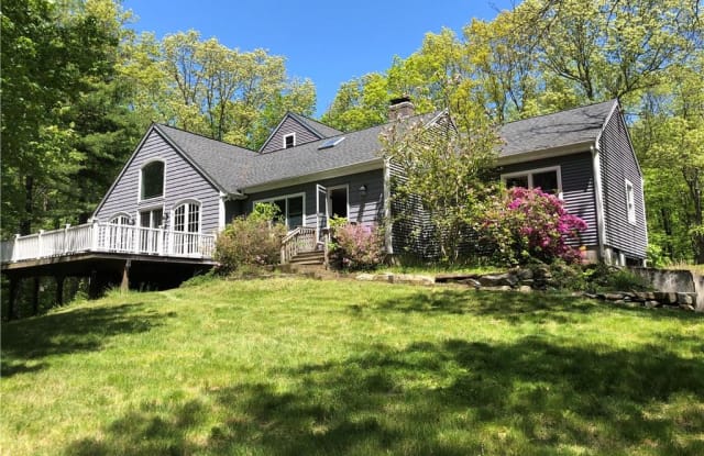 95 Mansfield Road - 95 Mansfield Road, Windham County, CT 06278