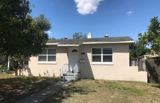 3919 10th Ave N - 3919 10th Avenue North, St. Petersburg, FL 33713
