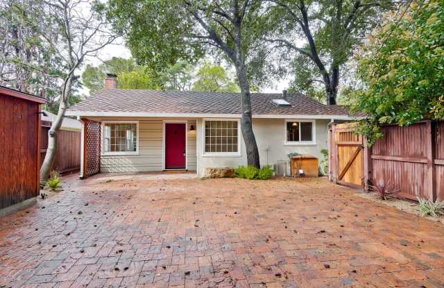 Wonderful 2 Beds, 2 Bath Home in Barron Park w/ Huge Private Yard photos photos