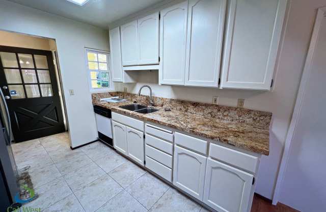 $5995 - 3 Bed/2 Bath Single Family Home in Cumberland Neighborhood/Sunnyvale Gallery 4
