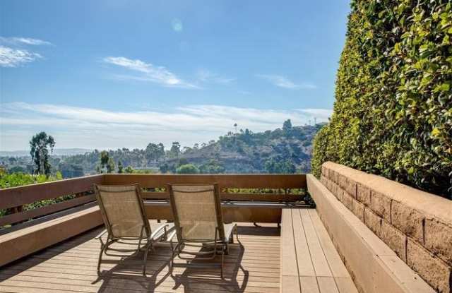 Available Now! 1-Bedroom Condo in Bay Ho photos photos
