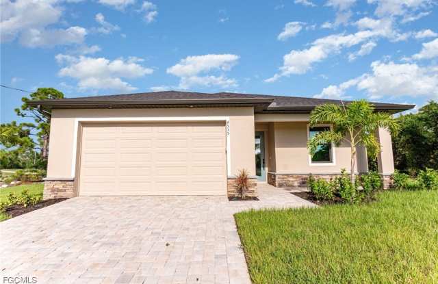 4535 NW 35th Avenue photos photos