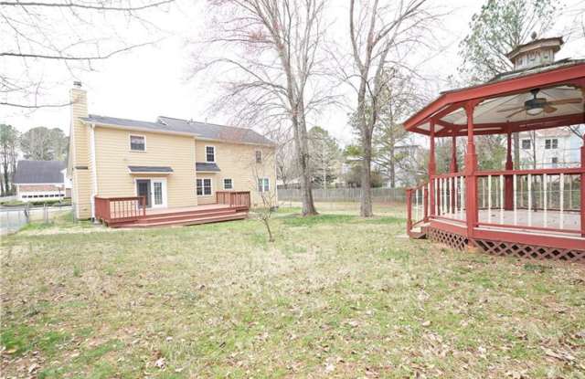 3215 Oak Meadow Drive Gallery 3