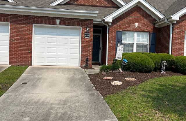 Like new Townhome photos photos