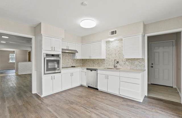 1336 Chippewa Drive Gallery 4
